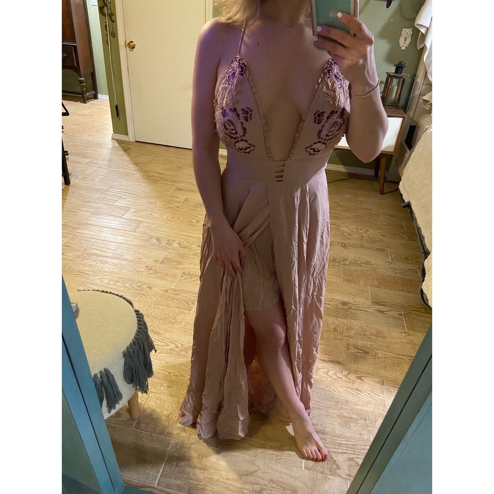 Open back maxi dress NWT